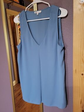 DR2 Sleeveless V-Neck Blue Women's Top